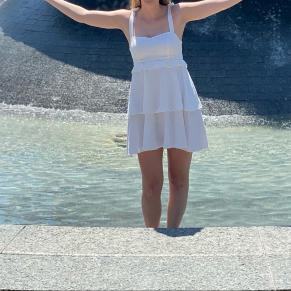 White mini dress - Picture 2 of 2